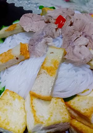 Hình của món Bún đậu mắm tôm đơn giản.