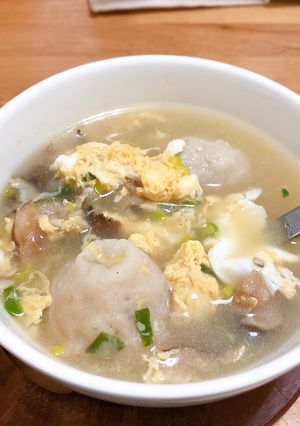 貢丸香菇蛋花湯 的食譜成品照片