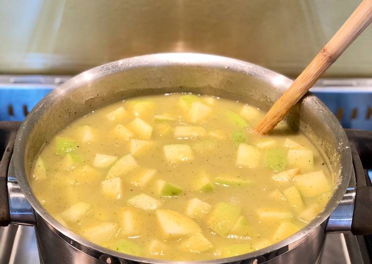 Recipe: Yummy Sup zucchini ala supermarket Jumbo