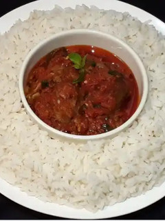 A picture of My best rice and stew.