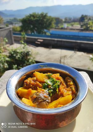 A picture of Aloo baingan🍆🥔.