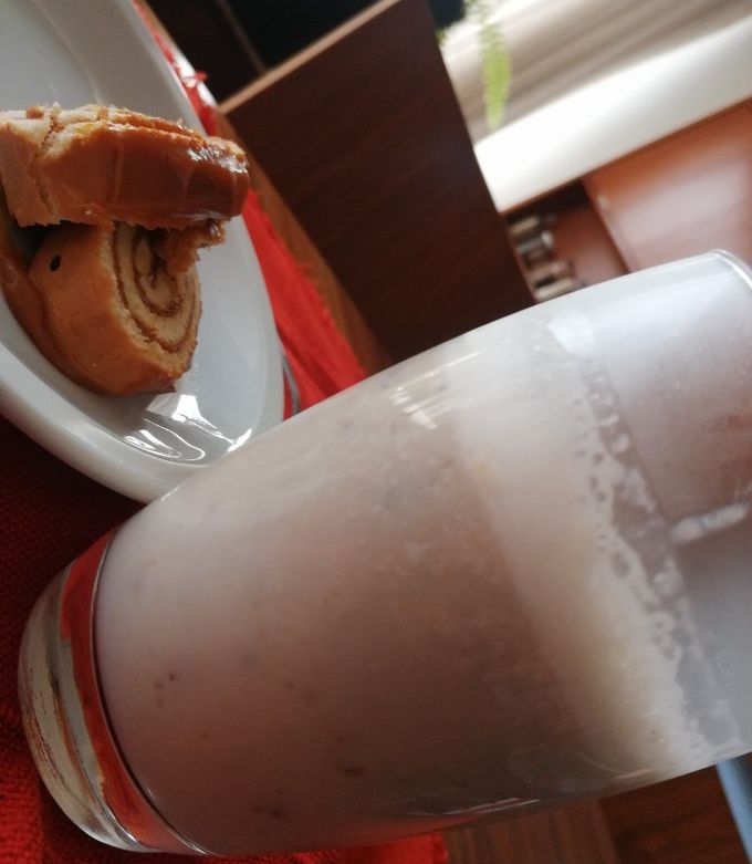 Una foto de Licuado de banana/ plátano 🍌