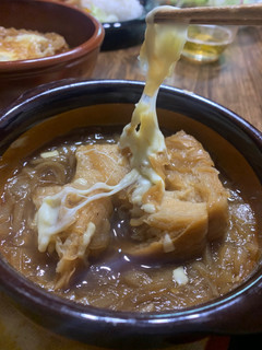 A picture of Warming Onion Gratin Soup.
