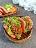 Bakpao Lipat Buah Naga Isi Ayam Cincang Kecap