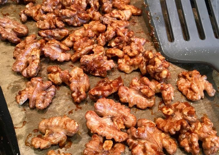 Steps to Make Perfect Hot Maple &amp; Chilli Roasted Walnuts