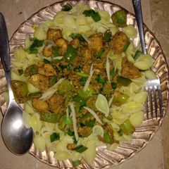 Jalfrezi macroni A picture of Jalfrezi macroni.