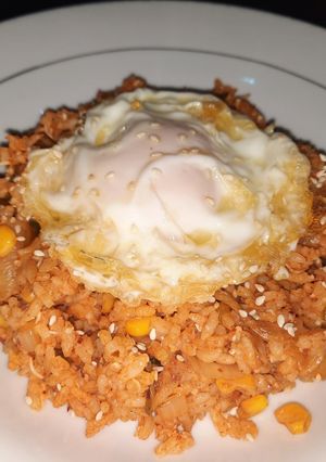 Foto resep Nasi Goreng Kimchi (Kimchi Bokkeumbab)