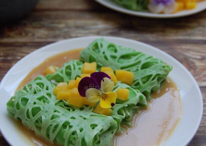 Roti Jala Pandan