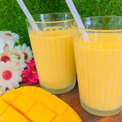 A picture of Mango lassi.