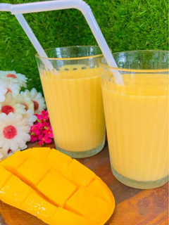 A picture of Mango lassi.