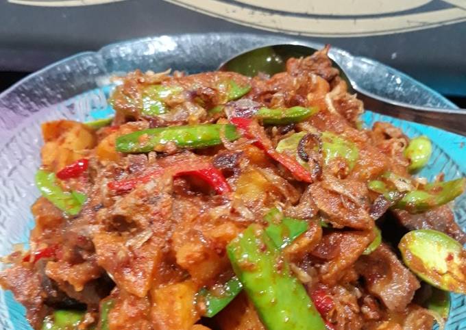 Sambel goreng kentang ati