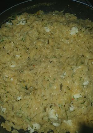 A picture of Creamy lemon feta and courgette orzo.