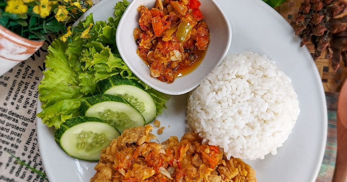 255. Ayam Geprek Sambal Bawang