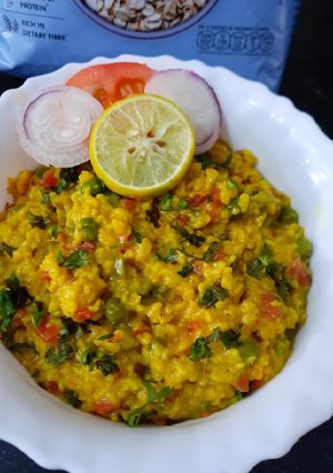 A picture of Oats khichdi.