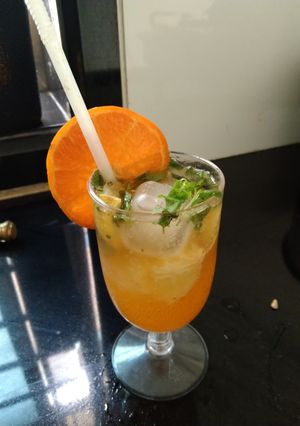 ઓરેન્જ મોકટેલ(Orange mocktail Recipe in Gujarati) રેસીપી મુખ્ય ફોટો