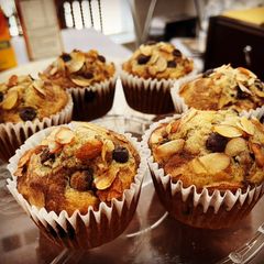 A picture of Blueberry Banana Muffins.