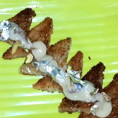 A picture of Shahi tukra.