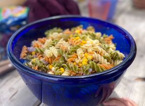 Foto principal de Ensalada de pasta para llevar 🌲 🏖