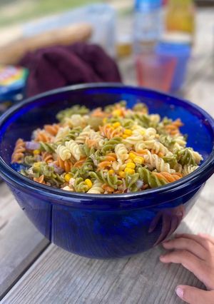 Foto principal de Ensalada de pasta para llevar 🌲 🏖