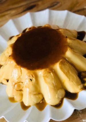 A picture of Whosayna’s Eggless Caramel Creame Pudding.