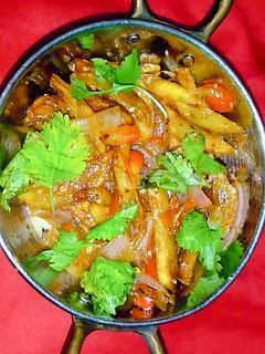 हनी चिल्ली पोटैटो (honey chilli potato recipe in Hindi) रेसिपी मुख्य फोटो