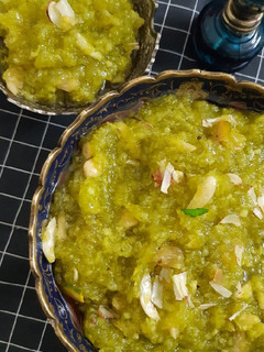 દૂધી હલવો (Dudhi Halwa Recipe In Gujarati) રેસીપી મુખ્ય ફોટો