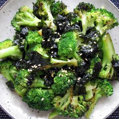 A picture of Stir-fried Broccoli & Nori.