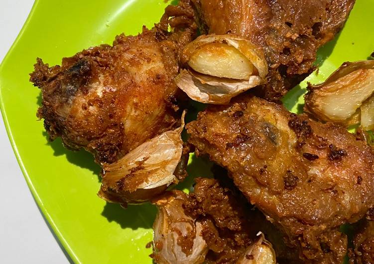 Resep Ayam goreng bawang putih khas batam, Enak Banget