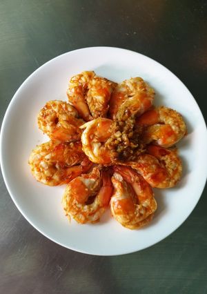 Hình của món Tôm cháy bơ tỏi.