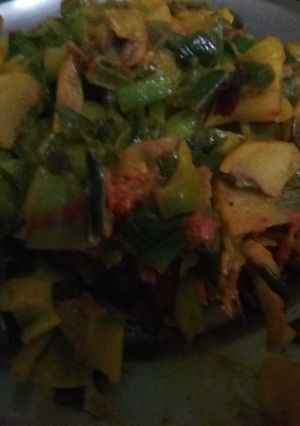 हरी प्याज़ की सब्जी (Hare pyaz ki sabji recipe in hindi) रेसिपी मुख्य फोटो