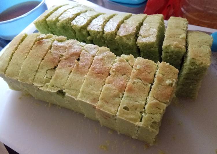 9 Resep: Pandan Pound Cake Simpel Untuk Pemula!