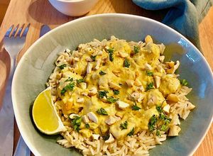 Une photo de Poulet Coco Curry Noix de cajou