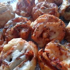 A picture of Mixed pastry spirals.
