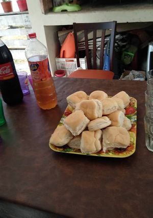 Una foto de Chips (pan) sin levadura cocina básica 😎😍 vegetariana