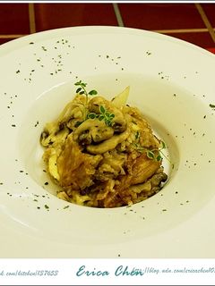 蘑菇燉飯~~加焗烤 的食譜成品照片