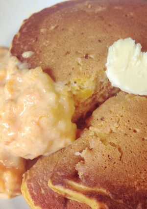 A picture of Butternut squash pancakes with butternut yogurt sauce.