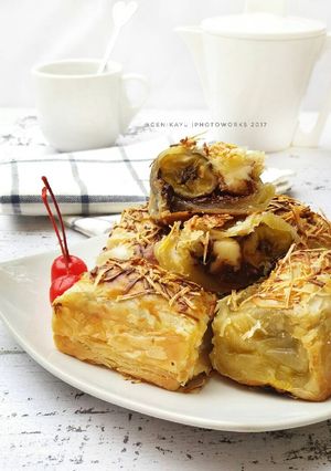Foto resep Bolen pisang keju coklat