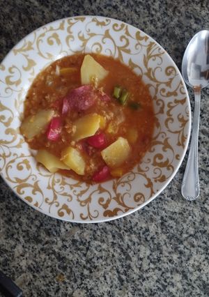 Una foto de Lentejas rojas con chorizo de pavo