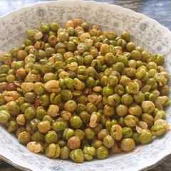Dried Fry Peas#Arabic contest#festive contest _Mombasa A picture of Dried Fry Peas#Arabic contest#festive contest _Mombasa.