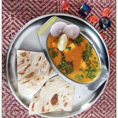 A picture of Paneer Pyaaz Masala.