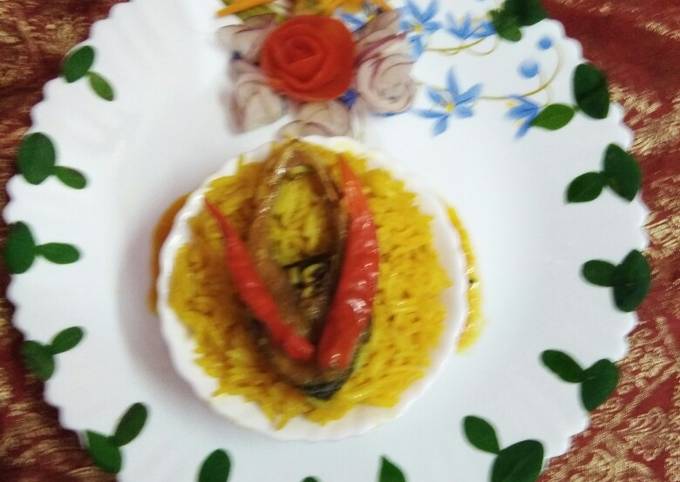 Stamed Hilsa Rice