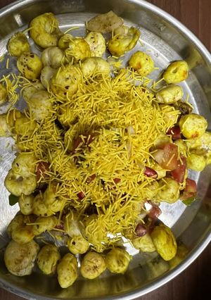 A picture of Makhana bhel chat.