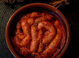 Foto principal de Intestinos zombie (Salchichas con tomate, cebolla y pimiento) - Adviento Halloween