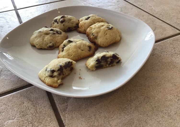 Simple Way to Prepare Speedy Easy Recipe for Chocolate chip cookies