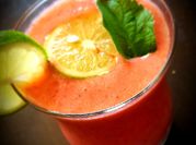 A picture of melon smoothie