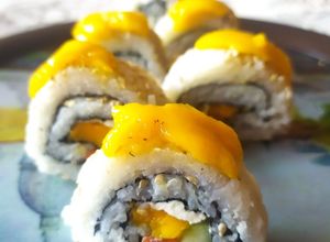 Una foto de Sushi de mango