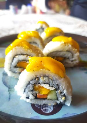 Una foto de Sushi de mango