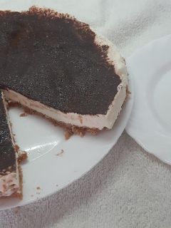Una foto de Tarta de queso y cacao caramelizado (sin gelatina)