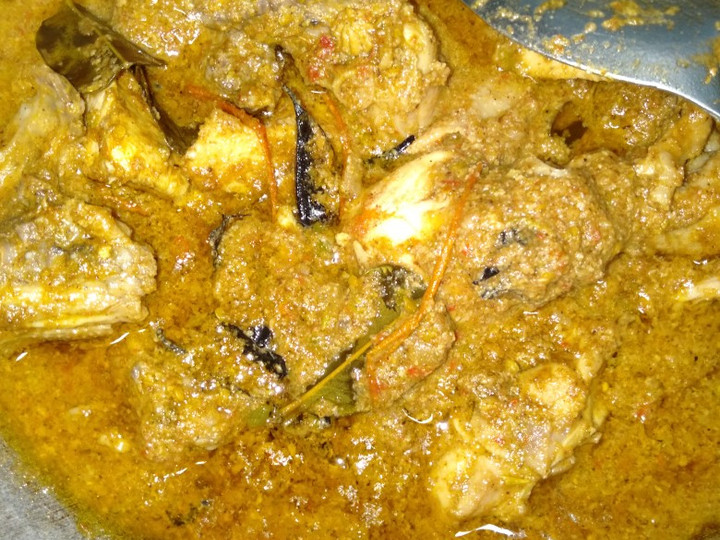 Standar Resep memasak Ayam rendang yang lezat