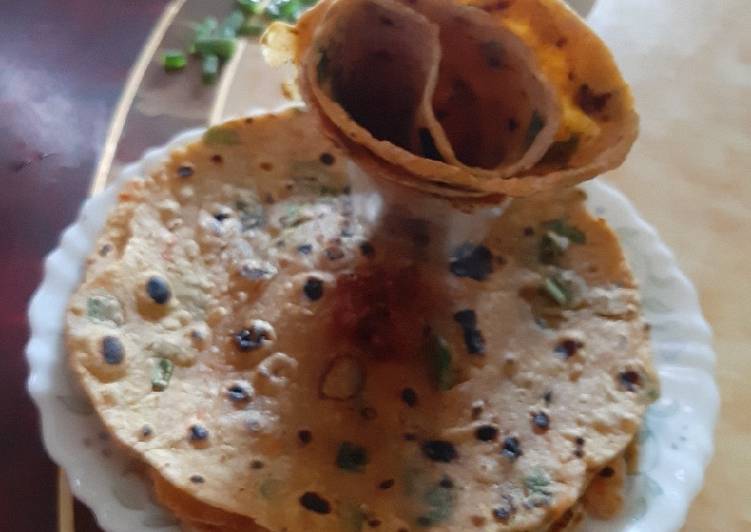 Spring onion paratha